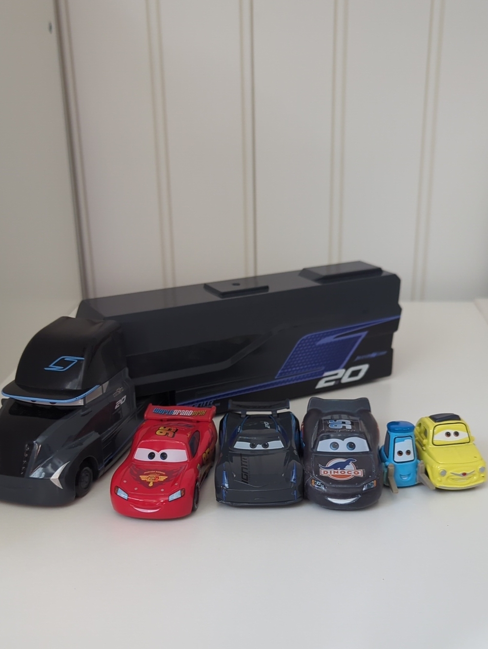 Lightning McQueen Car And Truck Set